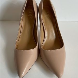 Banana Republic Blush Heel